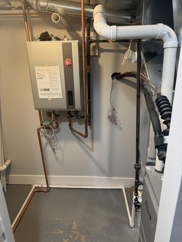 1540 S Ridgeway Avenue, Chicago, IL 60623