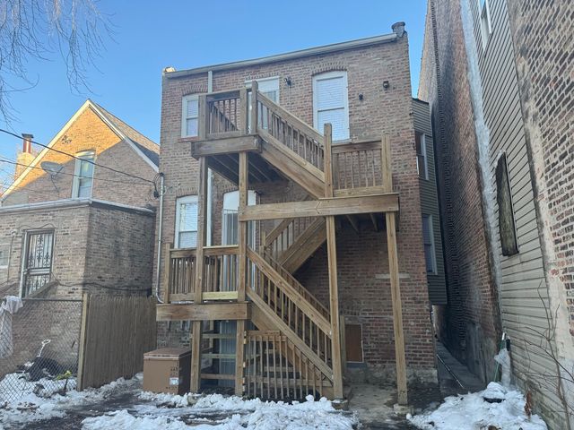 1540 S Ridgeway Avenue, Chicago, IL 60623