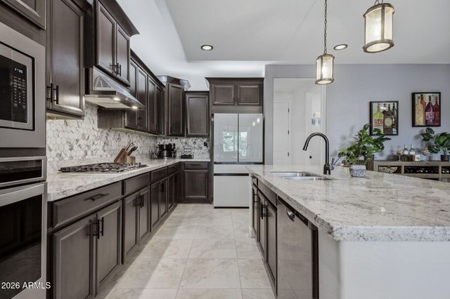 18406 W Highland Avenue, Goodyear, AZ 85395