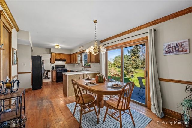 765 Crest Drive, Cary, IL 60013