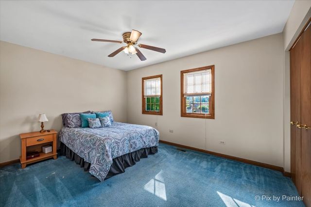 765 Crest Drive, Cary, IL 60013