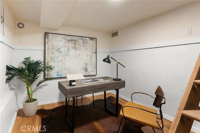 348 S Orange Drive, Los Angeles, CA 90036