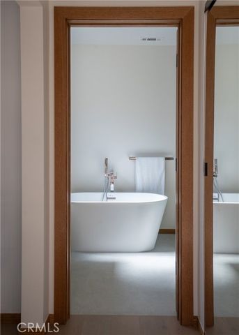 348 S Orange Drive, Los Angeles, CA 90036