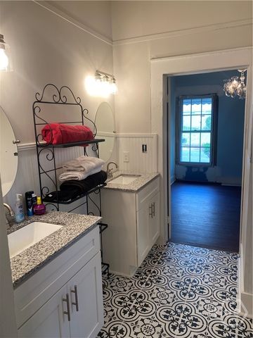 147 White Circle, Athens, GA 30605