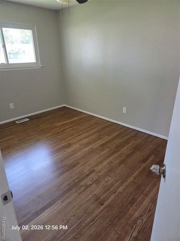 10952 Lesure, Sterling Heights, MI 48035