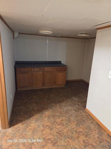 10952 Lesure, Sterling Heights, MI 48035