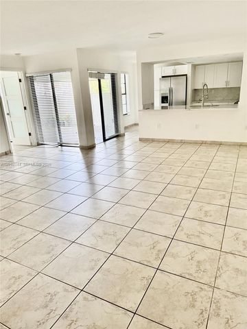 8933 SW 123rd Court 108, Miami, FL 33186