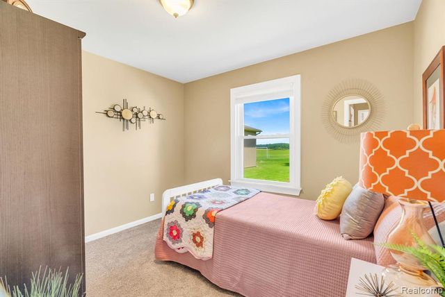 1020 Capac Road, Berlin, MI 48002