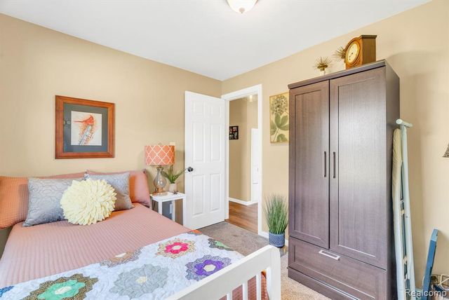 1020 Capac Road, Berlin, MI 48002