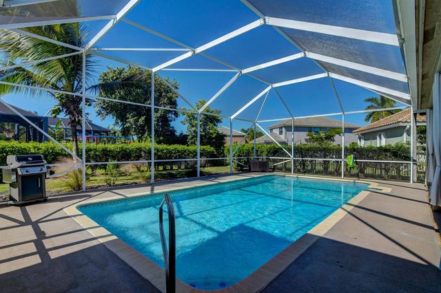 21707 Abington Court, Boca Raton, FL 33428