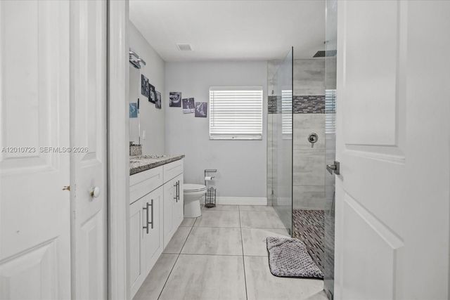 115 SW Glenwood Drive, Port St. Lucie, Port St Lucie, FL 34984