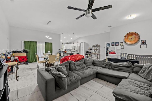 115 SW Glenwood Drive, Port St. Lucie, Port St Lucie, FL 34984