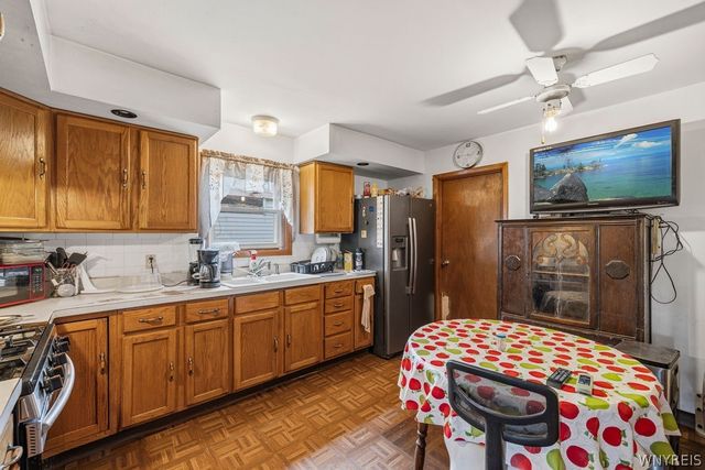 41 West Avenue, Buffalo, NY 14201