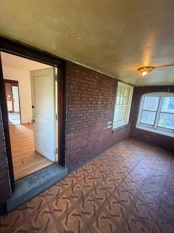 809 Pierce Street, Gary, IN 46402