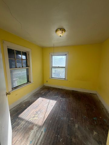 809 Pierce Street, Gary, IN 46402