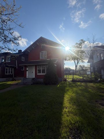 809 Pierce Street, Gary, IN 46402
