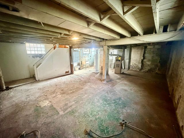 809 Pierce Street, Gary, IN 46402