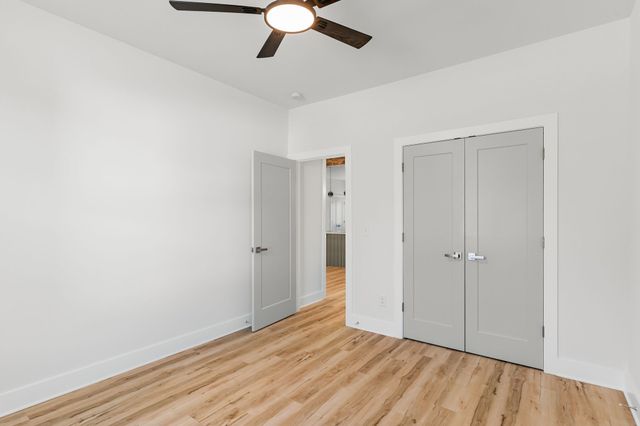 1055 11th St, Old Hickory, TN 37138