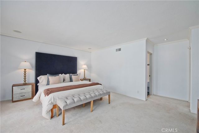 18056 Lake Encino, Encino, CA 91316
