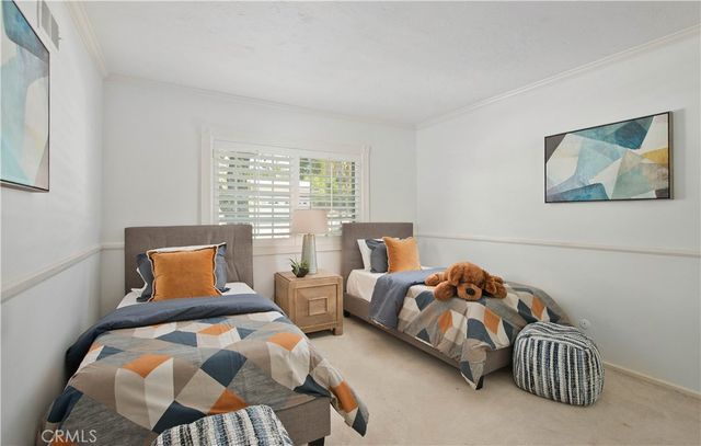 18056 Lake Encino, Encino, CA 91316
