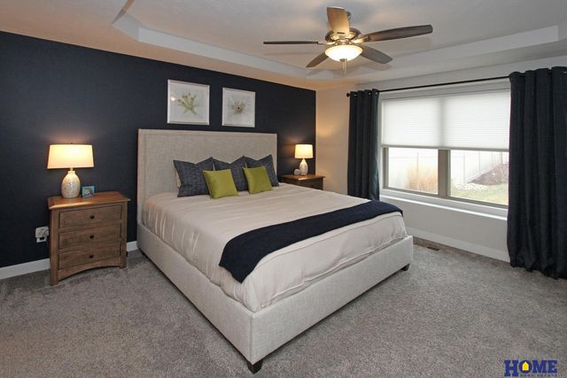 9137 Baybrook Circle, Lincoln, NE 68516