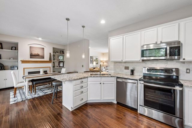 787 Fairfield Circle, Minnetonka, MN 55305