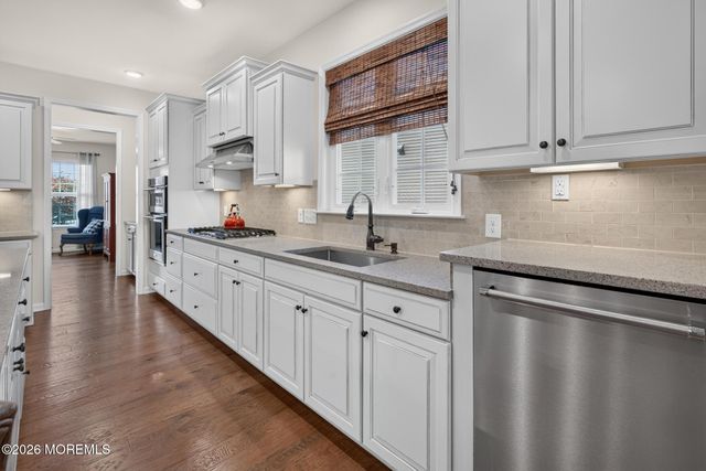 12 Aylesford Lane, Manchester, NJ 08759