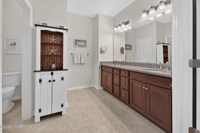 12 Aylesford Lane, Manchester, NJ 08759