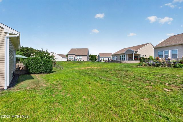 12 Aylesford Lane, Manchester, NJ 08759