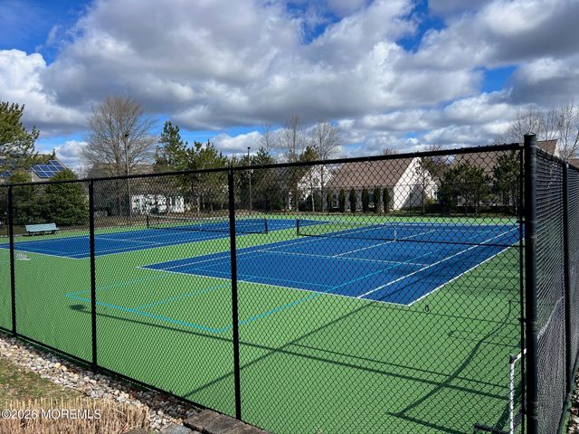 12 Aylesford Lane, Manchester, NJ 08759