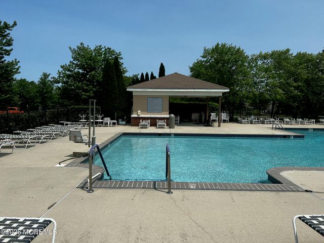 12 Aylesford Lane, Manchester, NJ 08759