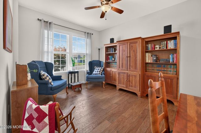 12 Aylesford Lane, Manchester, NJ 08759