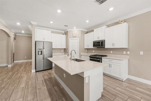 17989 FRAME BEND, Land O Lakes, FL 34638