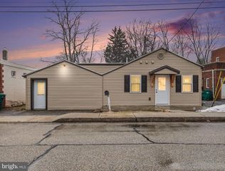 115 S ENOLA DR, Enola, PA 17025