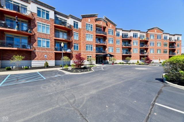 20971 Shoreline Court 302, Noblesville, IN 46062