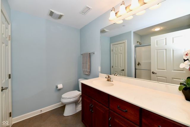 20971 Shoreline Court 302, Noblesville, IN 46062