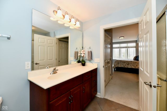 20971 Shoreline Court 302, Noblesville, IN 46062