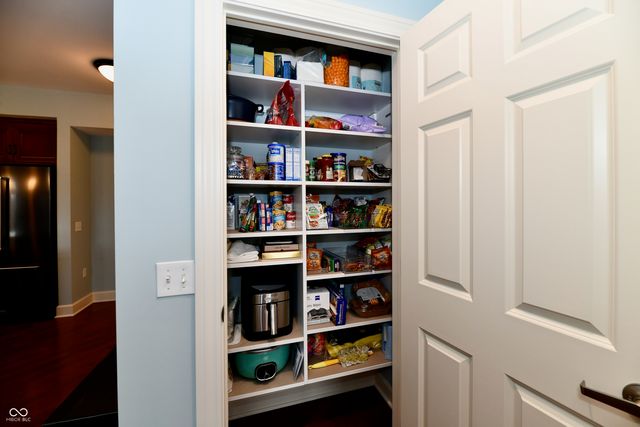 20971 Shoreline Court 302, Noblesville, IN 46062