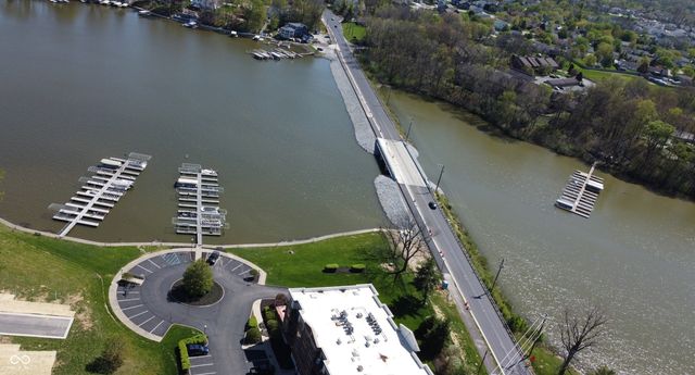 20971 Shoreline Court 302, Noblesville, IN 46062