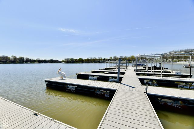 20971 Shoreline Court 302, Noblesville, IN 46062