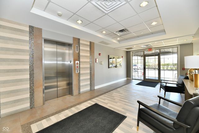 20971 Shoreline Court 302, Noblesville, IN 46062