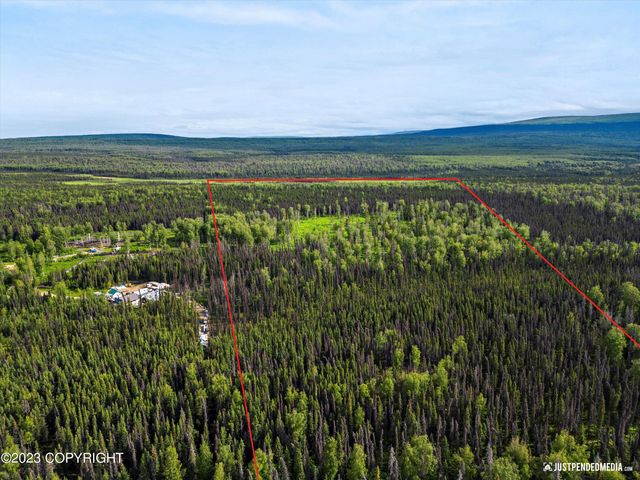 D001 W Armstrong Road, Houston, AK 99623