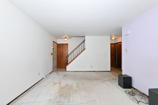 7365 Delaine DRIVE, Oak Creek, WI 53154