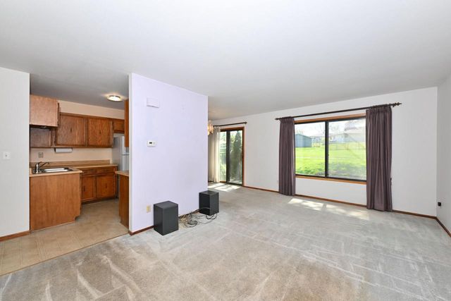 7365 Delaine DRIVE, Oak Creek, WI 53154