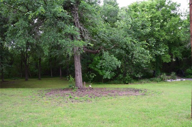 125 N Lost Valley Drive, Lucas, TX 75002