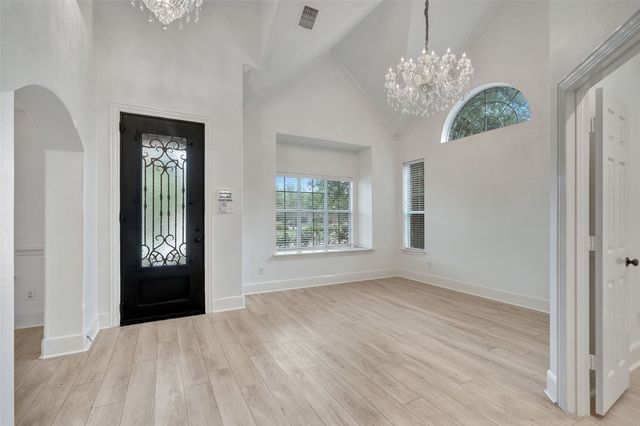 8709 Thompson Drive, Argyle, TX 76226