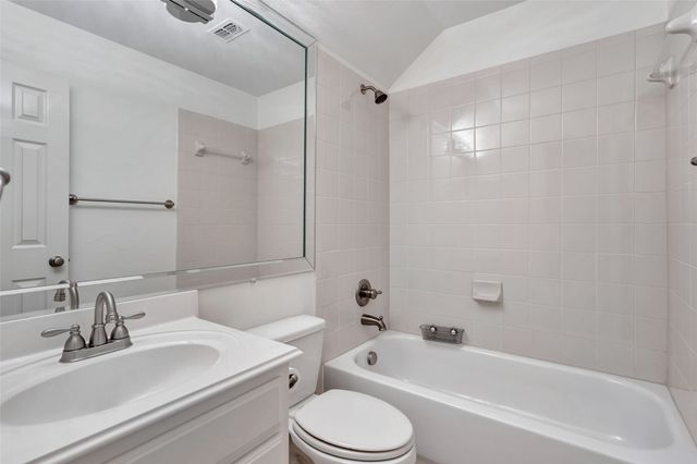8709 Thompson Drive, Argyle, TX 76226