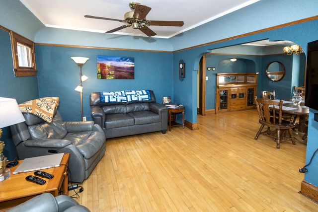 182 N 71st STREET, Milwaukee, WI 53213