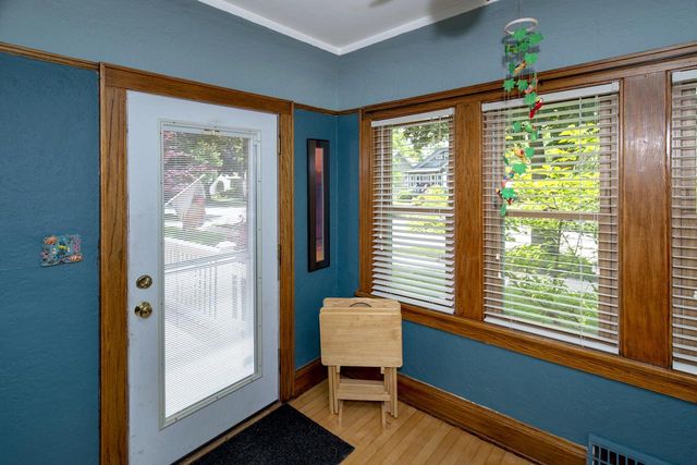 182 N 71st STREET, Milwaukee, WI 53213