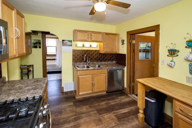 182 N 71st STREET, Milwaukee, WI 53213